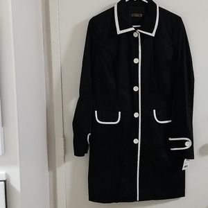 Dm Bm womans size L coat NWT